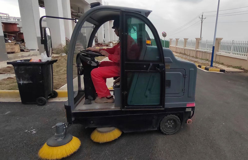 揚子掃地機S9